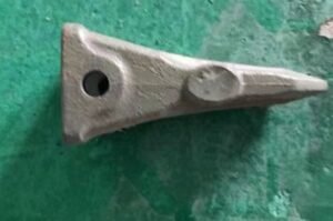 YT69B00004S001 Tooth For Bucket