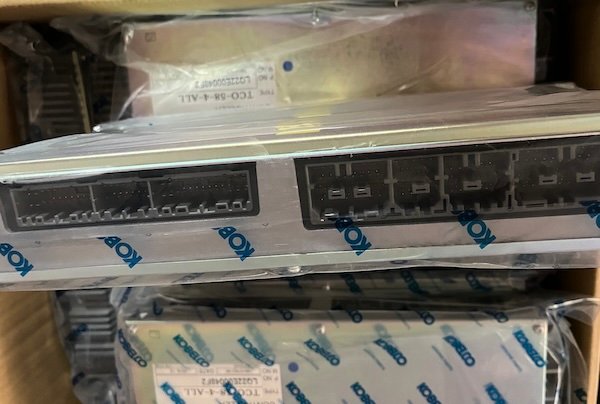 LQ22E00048F1 CPU Controller For SK200-6E LQ22E00048F1 CPU Controller For SK200-6E